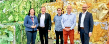 Vizepräsidentin des Deutschen Bundestages Katrin Göring-Eckardt (Bündnis 90/Die Grünen) informiert sich über die Klimastrategie der Koehler-Gruppe am Standort Greiz